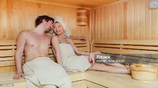 探秘桑拿的千年浴火：从北欧冰雪到津门热浪，蒸出健康新滋味