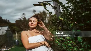 热气腾腾的秘密：揭秘桑拿浴的古老起源，比你想的更刺激！