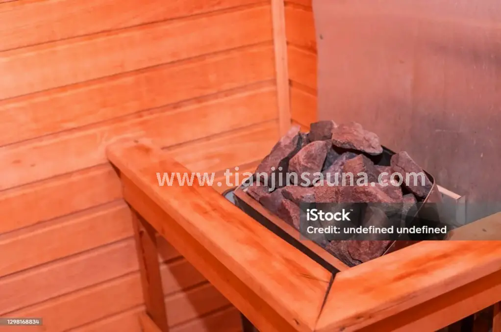 桑拿房内部