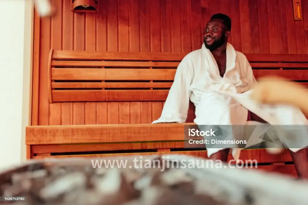 腿部按摩促进循环